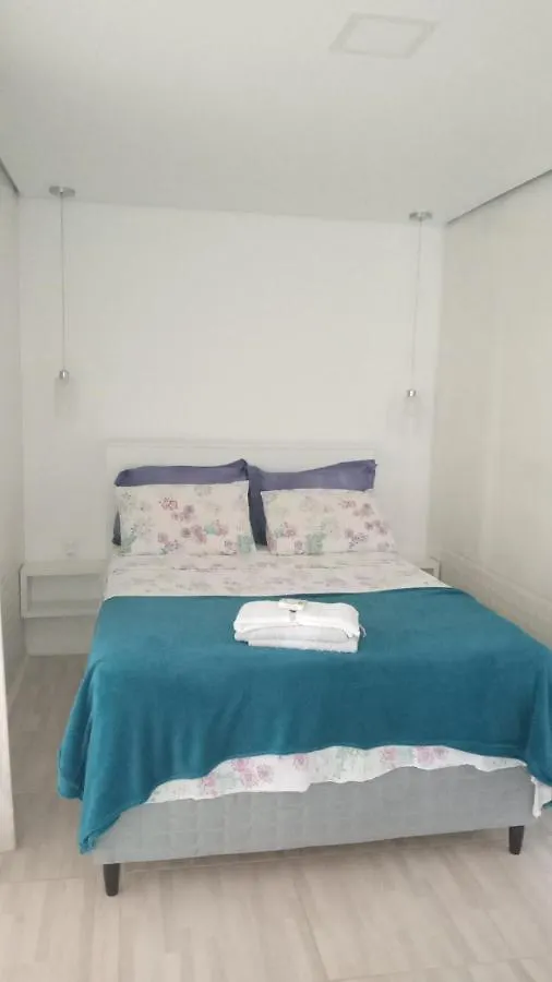 Gasthof Villas De Portugal - Apartamento Com Suite E Varanda Gourmet, Piscina - Praia Do Ervino Sao Francisco do Sul