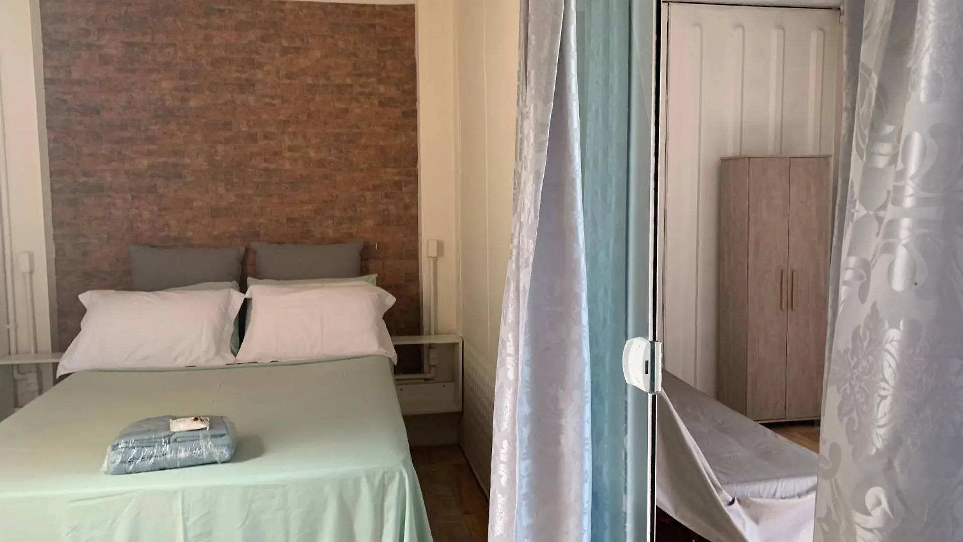 Gasthof Villas De Portugal - Apartamento Com Suite E Varanda Gourmet, Piscina - Praia Do Ervino Sao Francisco do Sul Brasilien